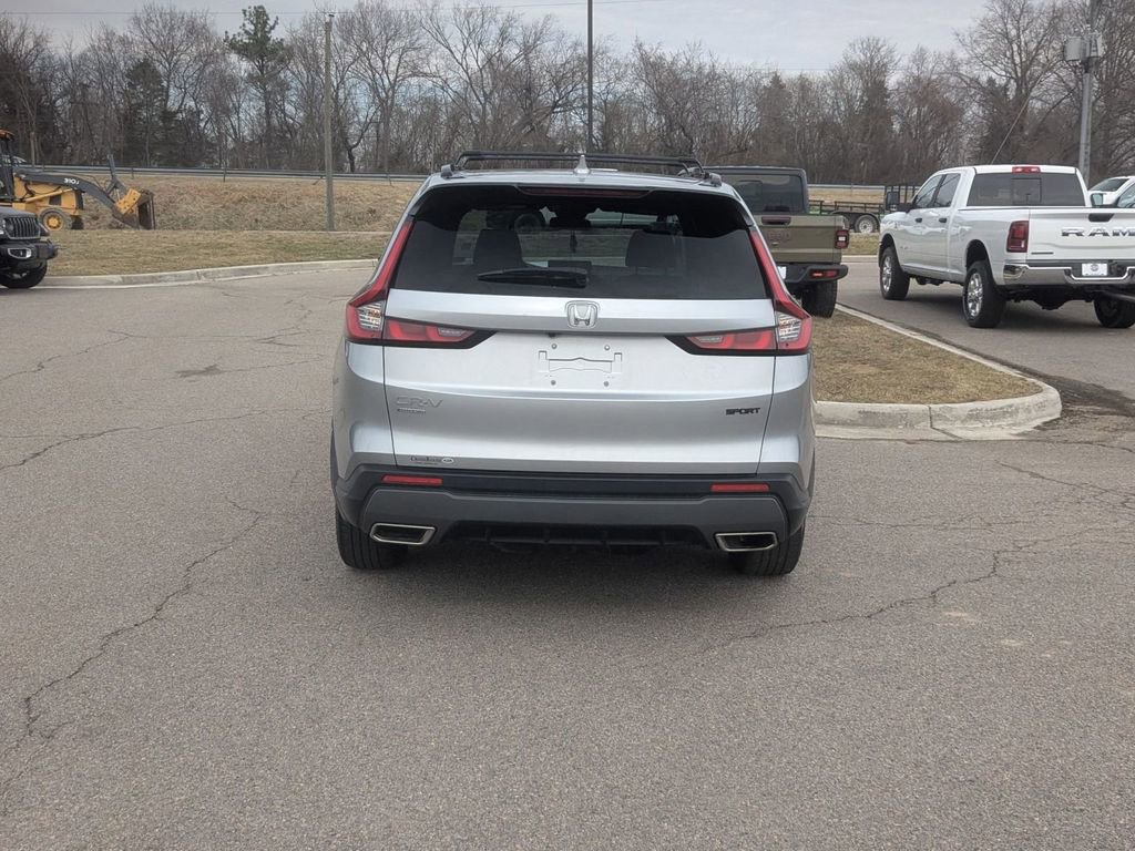 Used 2023 Honda CR-V Sport image 4