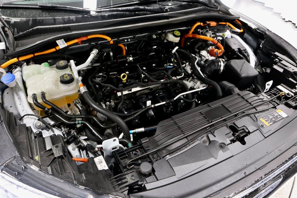 Used 2023 Ford Escape SE image 17