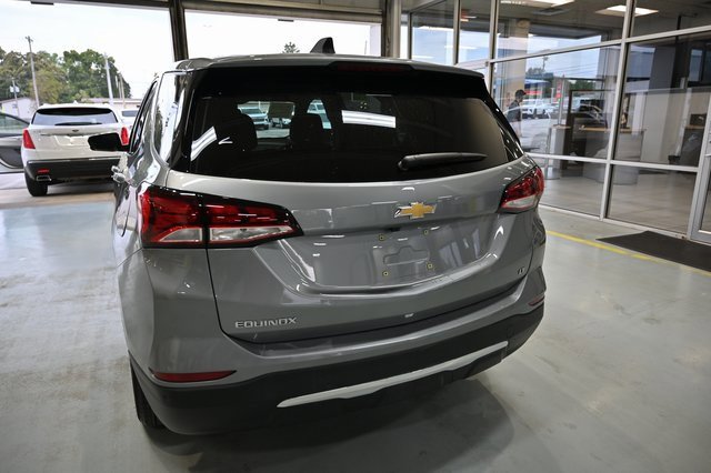 Used 2024 Chevrolet Equinox LT image 6