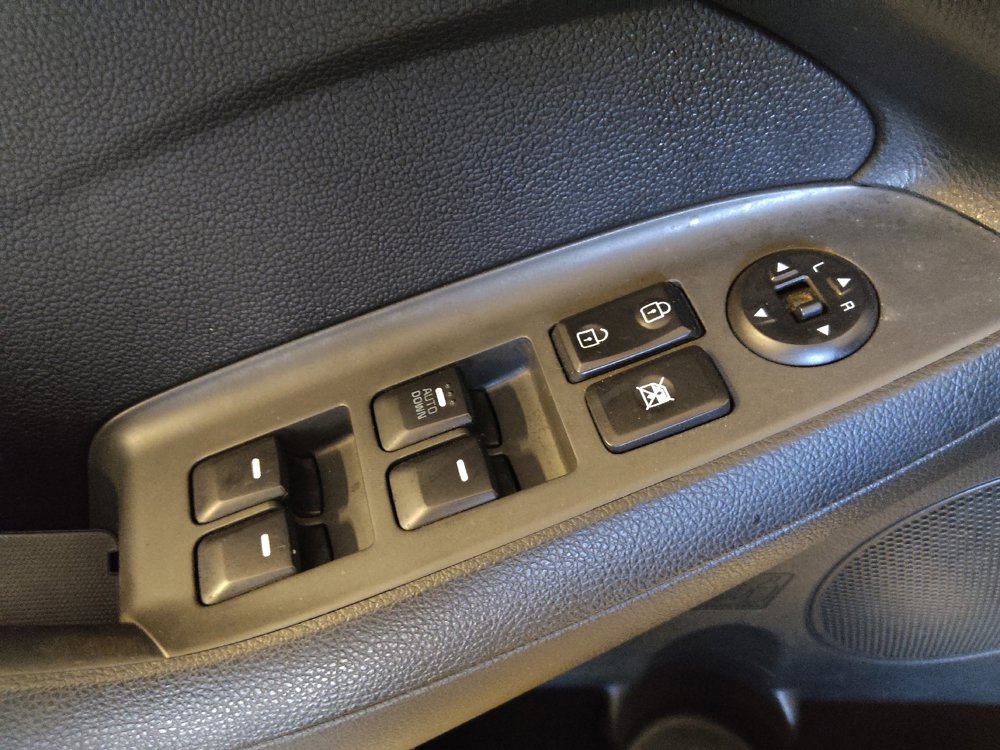 Used 2018 Kia Forte S image 27