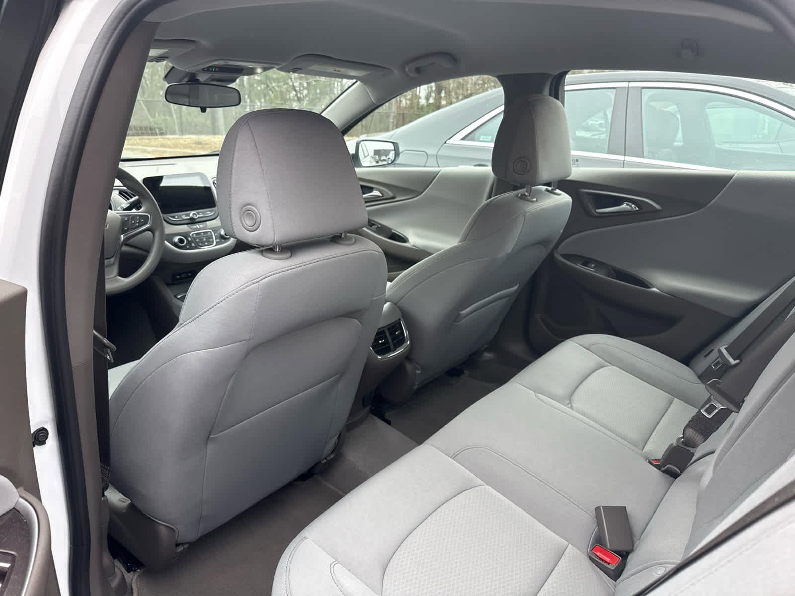 Used 2025 Chevrolet Malibu LT image 6