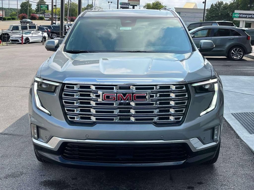 New 2027 GMC Acadia Denali w/ LPO, Floor Liner Package AWD/4WD image 8