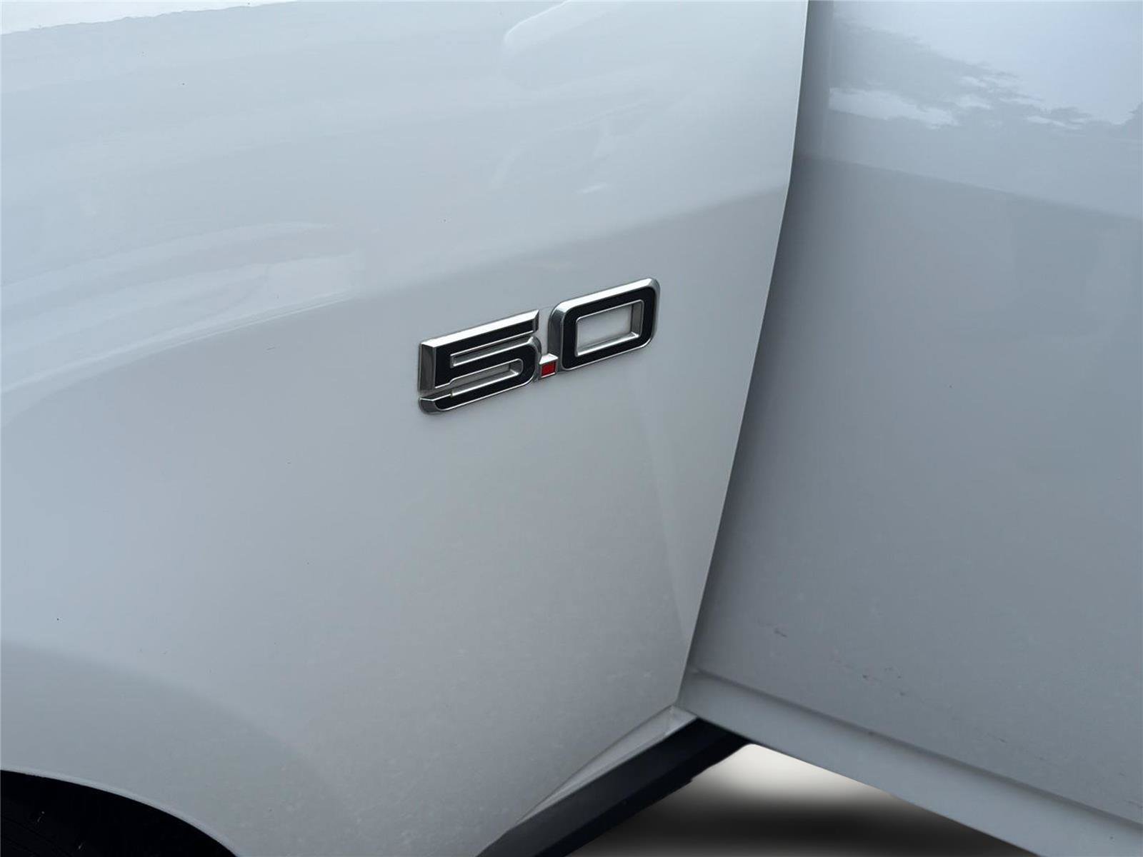 Used 2024 Ford Mustang GT Premium RWD image 28