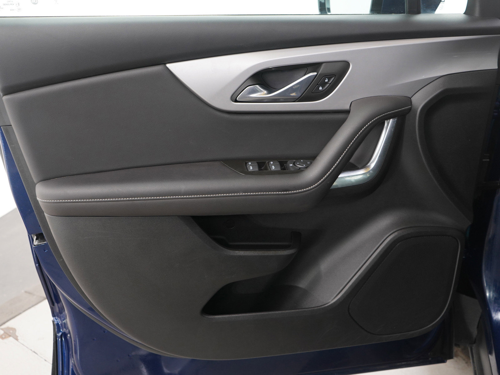 Used 2023 Chevrolet Blazer LT w/ Driver Confidence Package image 20