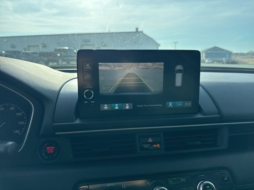 Used 2025 Honda Pilot EX-L image 9