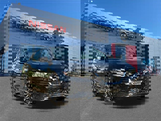 Used 2023 Nissan Maxima SV w/ Floor Mat Group