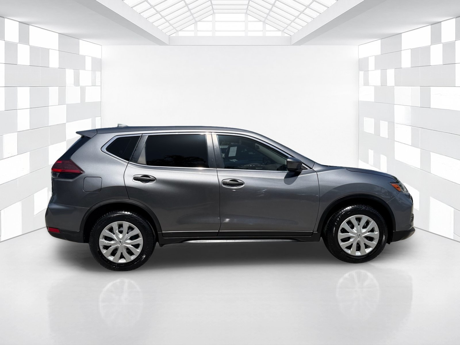 Used 2020 Nissan Rogue S FWD image 8
