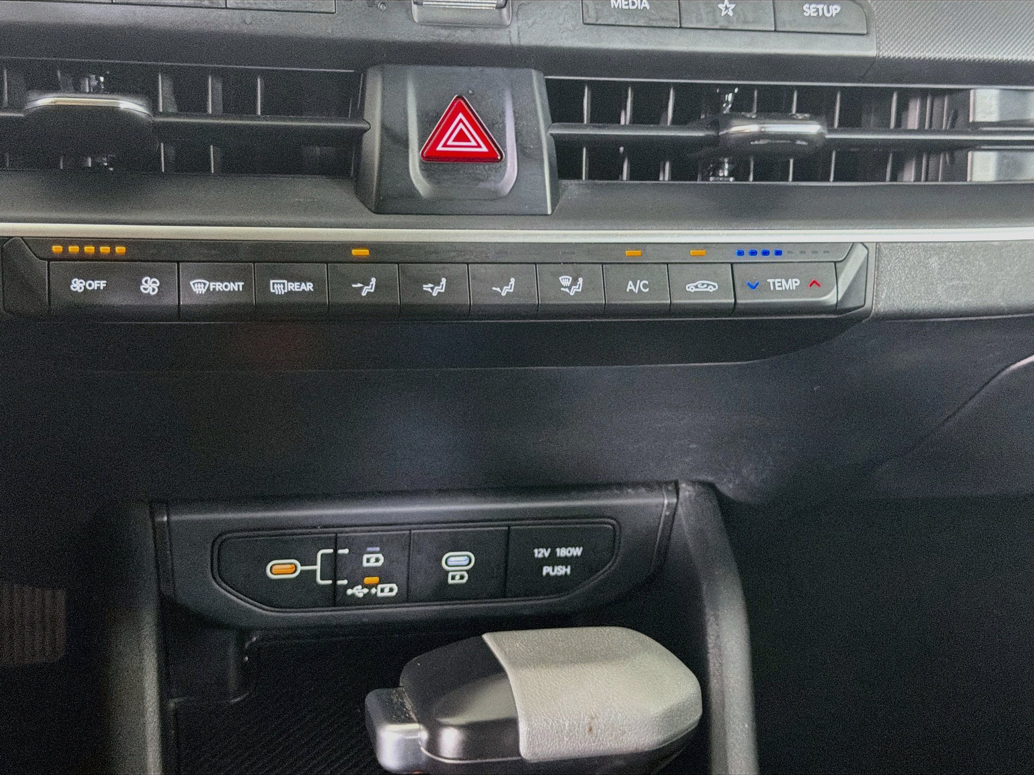 Used 2025 Kia K4 FWD image 22