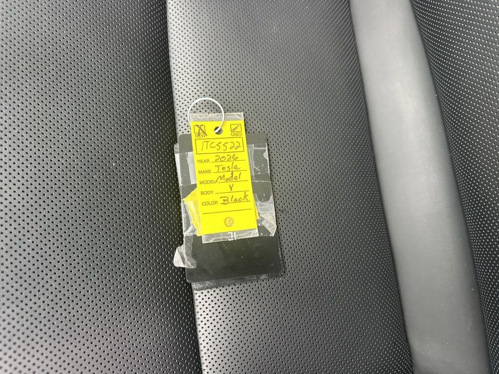 Used 2026 Tesla Model Y Long Range image 36