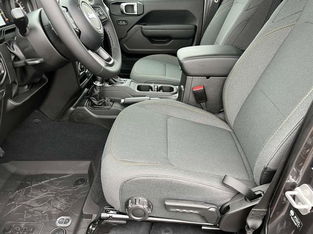 New 2025 Jeep Gladiator Sport image 24