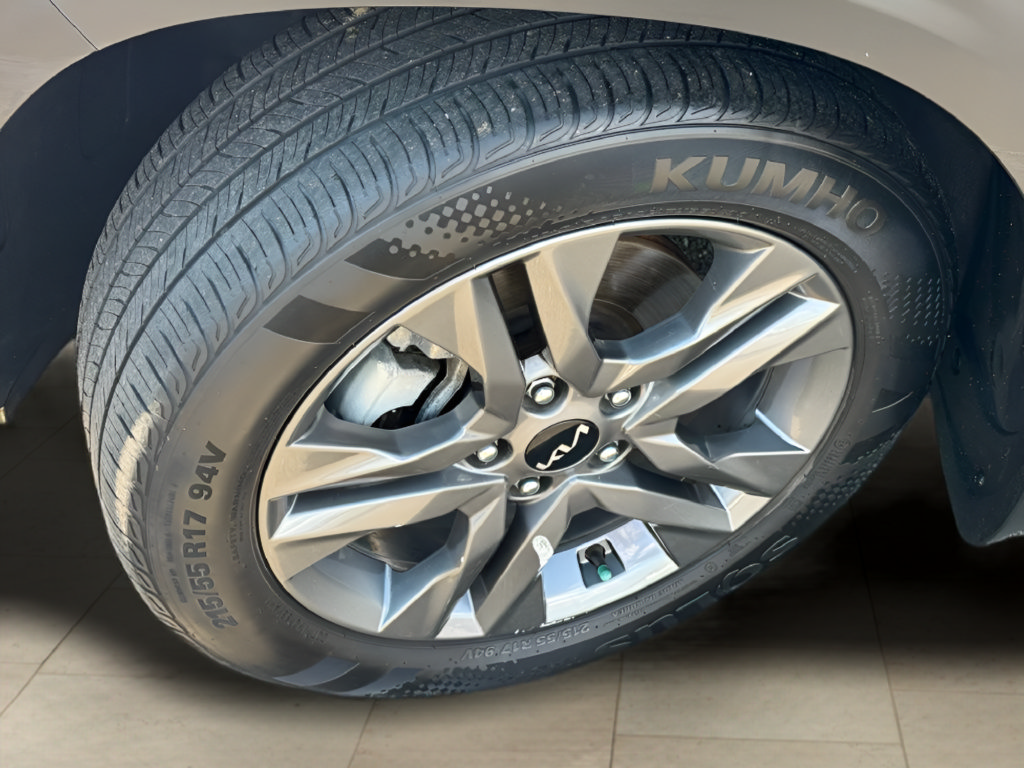 Used 2023 Kia Seltos S AWD/4WD image 38