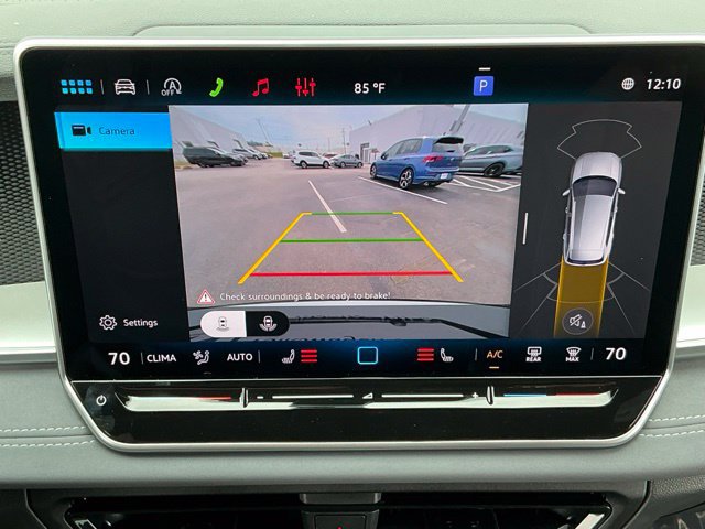 New 2026 Volkswagen Tiguan SE R-Line FWD image 23