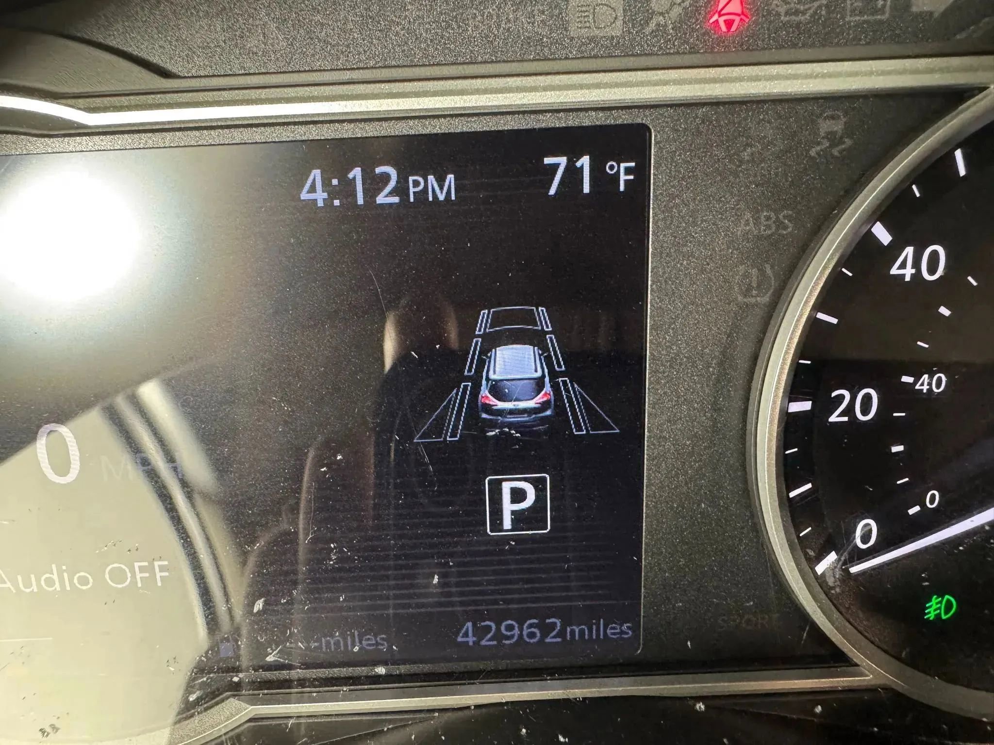 Used 2020 Nissan Kicks SR image 15