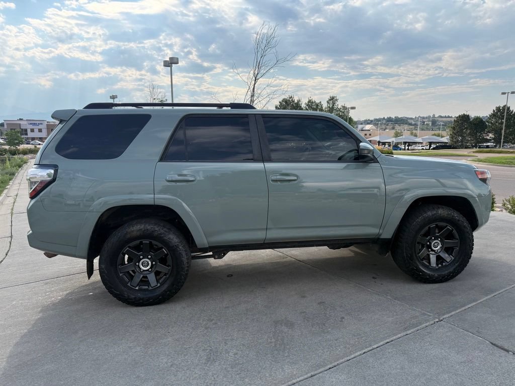 Used 2022 Toyota 4Runner Trail Special Edition AWD/4WD image 9