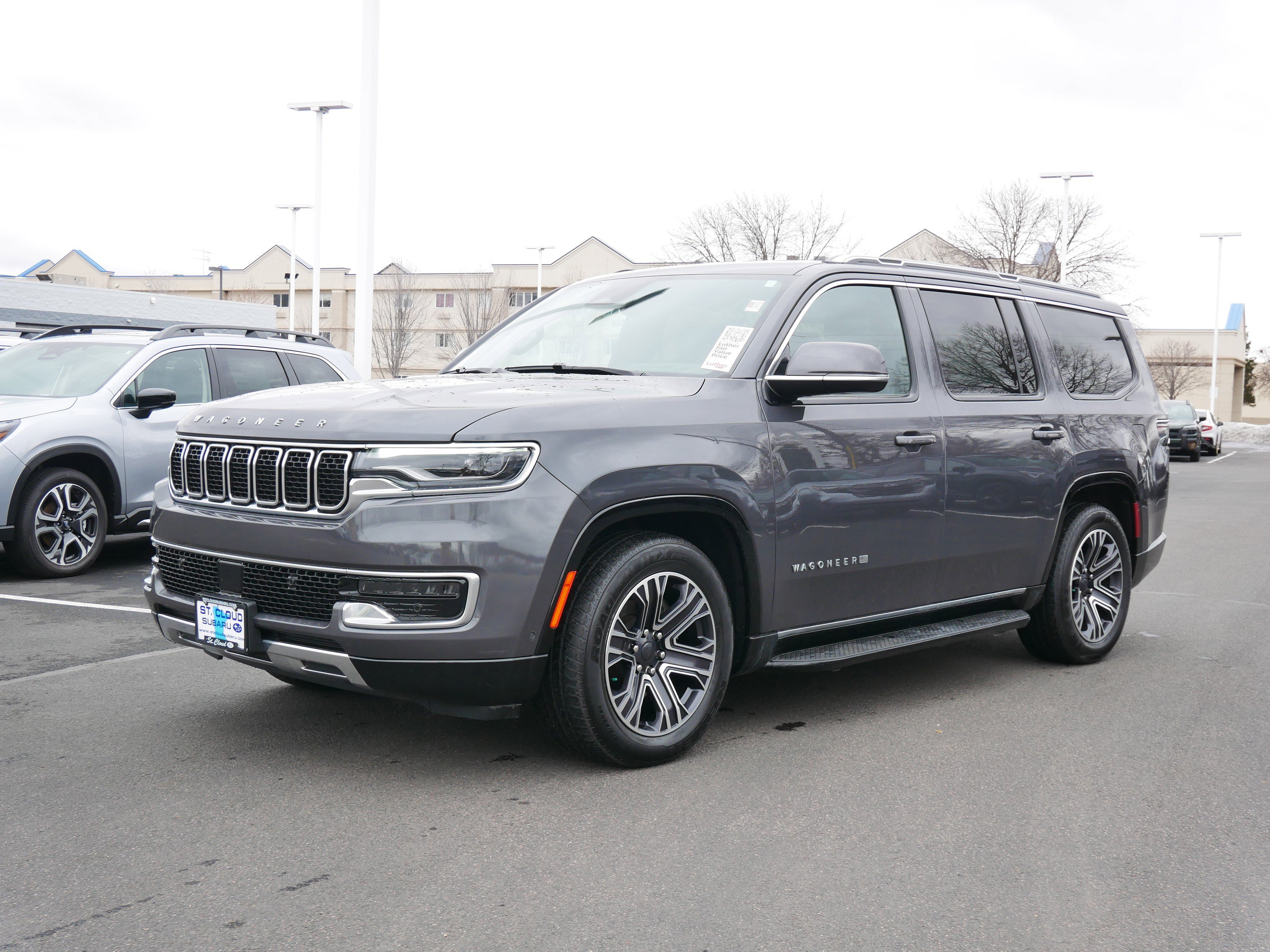 Used 2022 Jeep Wagoneer Series III image 3