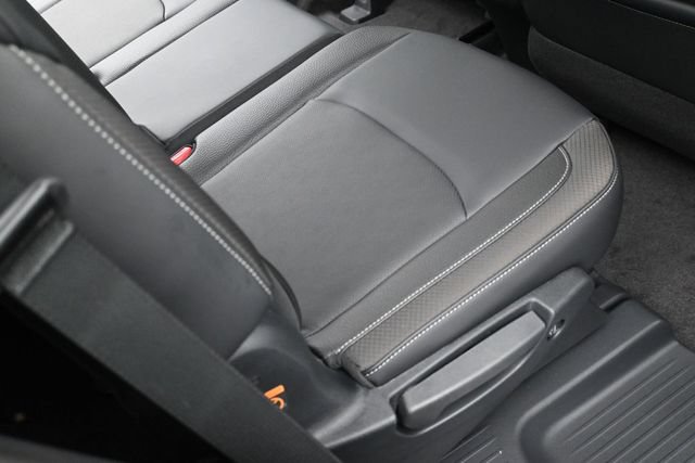 New 2026 Nissan Pathfinder SL w/ Cargo Package FWD image 32