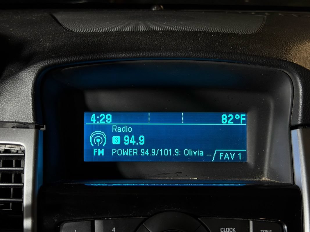 Used 2016 Chevrolet Cruze L FWD image 12