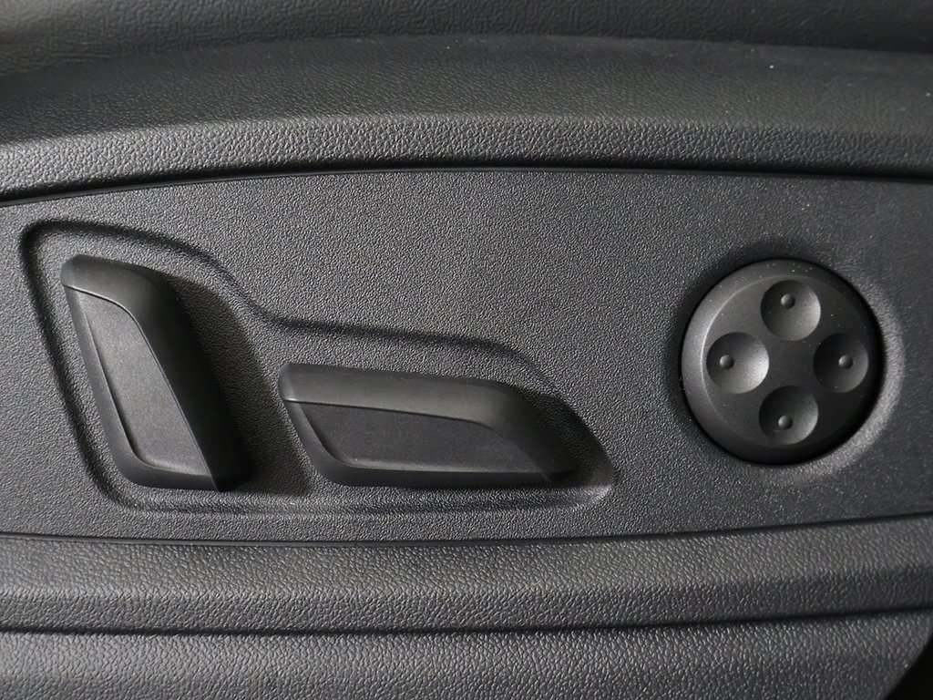 Used 2024 Audi Q5 e Premium Plus image 37