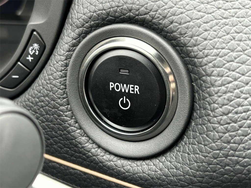 New 2025 MAZDA CX-70 Plug-In Hybrid w/ Premium Pkg image 19