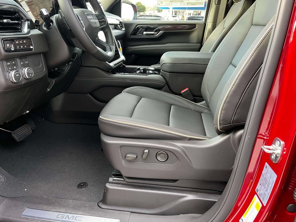 New 2026 GMC Yukon XL Elevation AWD/4WD image 24