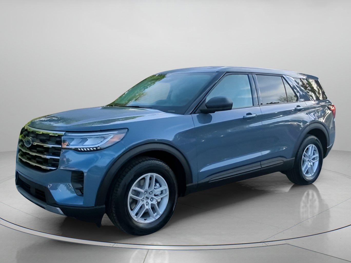 New 2026 Ford Explorer Active RWD image 13