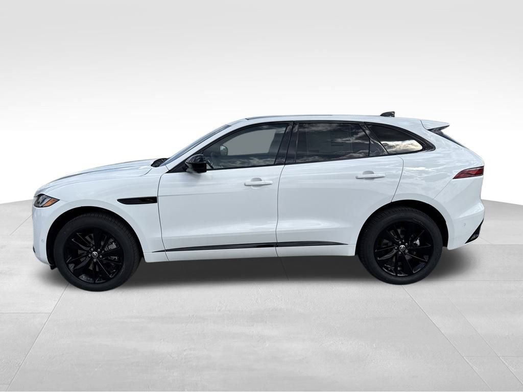 Used 2026 Jaguar F-PACE R-Dynamic S AWD/4WD image 2