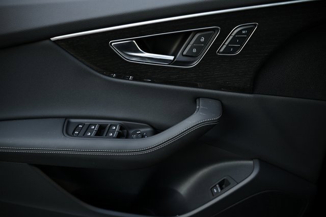 New 2026 Audi Q8 Premium Plus image 13