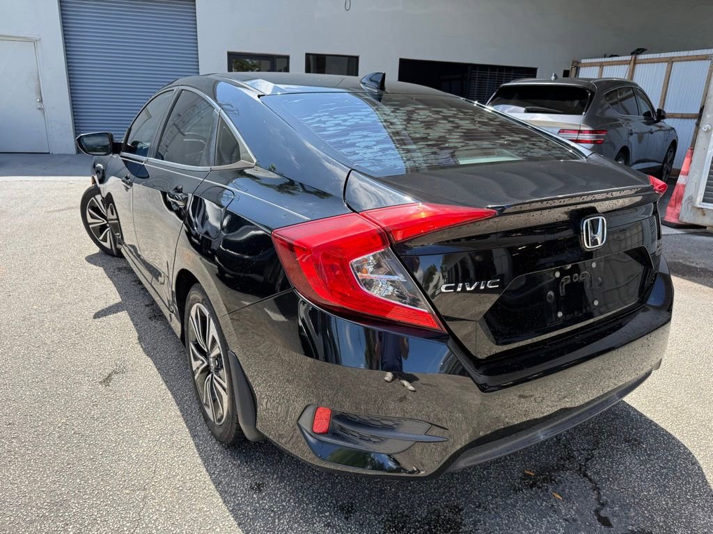 Used 2016 Honda Civic EX-T image 4