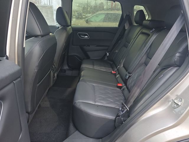 New 2026 Nissan Rogue Platinum w/ Platinum Premium Package image 13