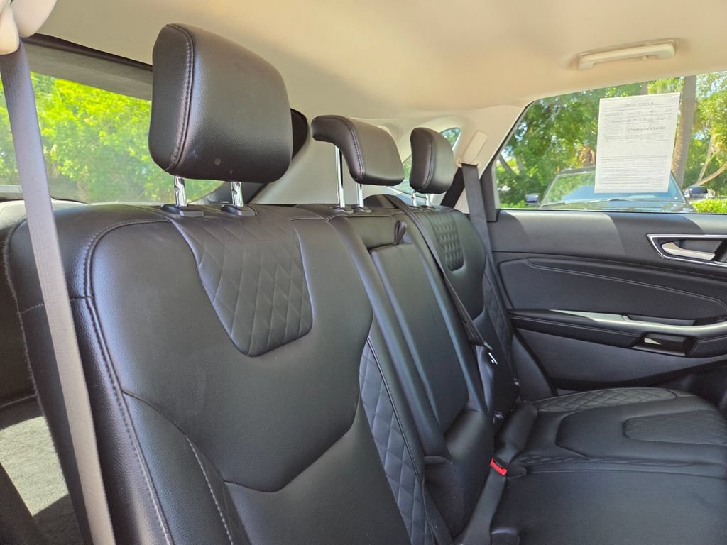 Used 2023 Ford Edge Titanium AWD/4WD image 19