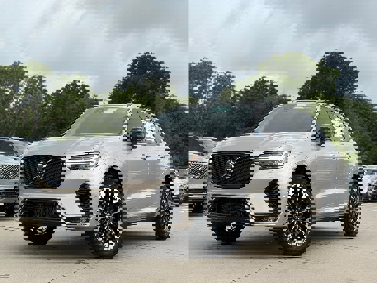 New 2026 Volvo XC60 B5 Plus w/ Protection Package Premier image 1