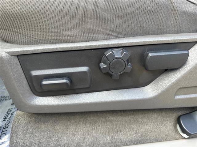Used 2010 Ford F250 XLT AWD/4WD image 16