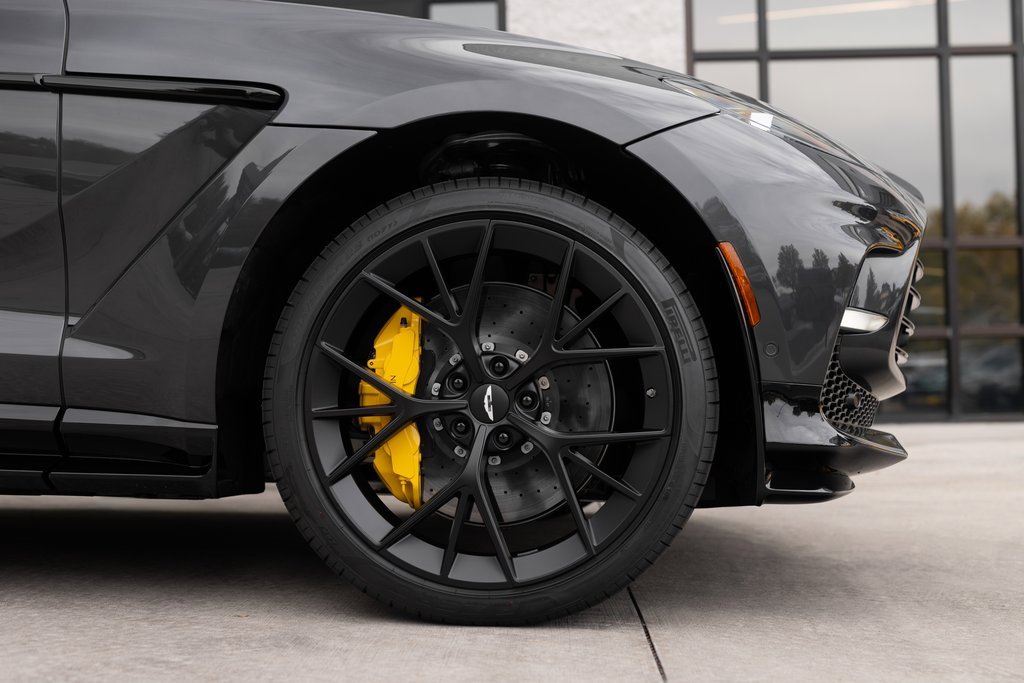 New 2026 Aston Martin DBX 707 image 4