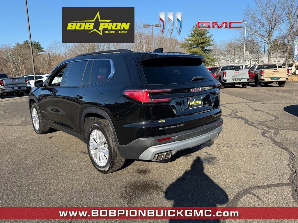 Used 2026 GMC Acadia Elevation w/ Elevation Premium Package image 3