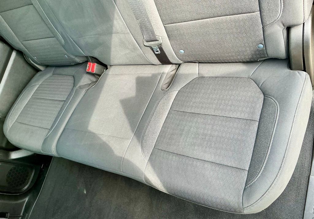 Used 2020 Chevrolet Silverado 1500 LT w/ LT Value Package AWD/4WD image 30