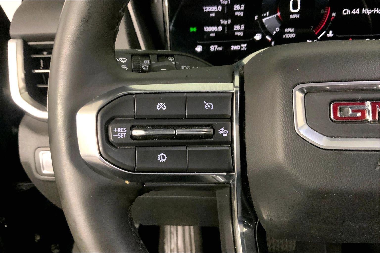 Used 2025 GMC Terrain Elevation AWD/4WD image 18