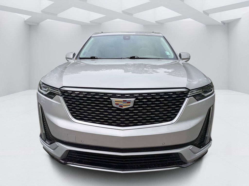 Used 2020 Cadillac XT6 Premium Luxury FWD image 8