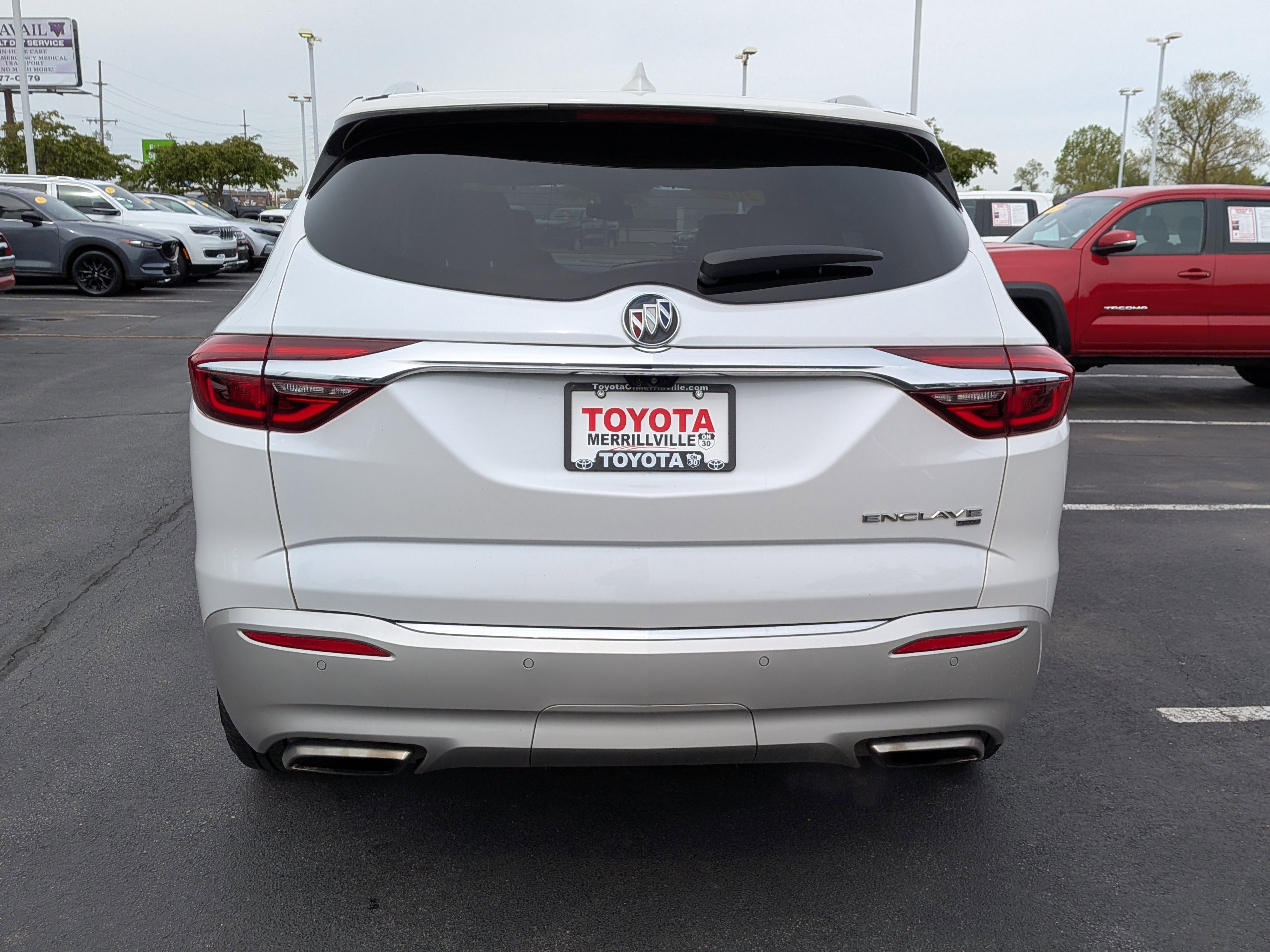Used 2019 Buick Enclave Avenir w/ Avenir Technology Package AWD/4WD image 6