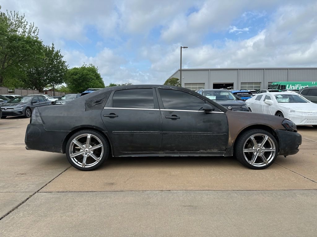 Used 2014 Chevrolet Impala LT w/ LT Sunroof Package FWD image 4
