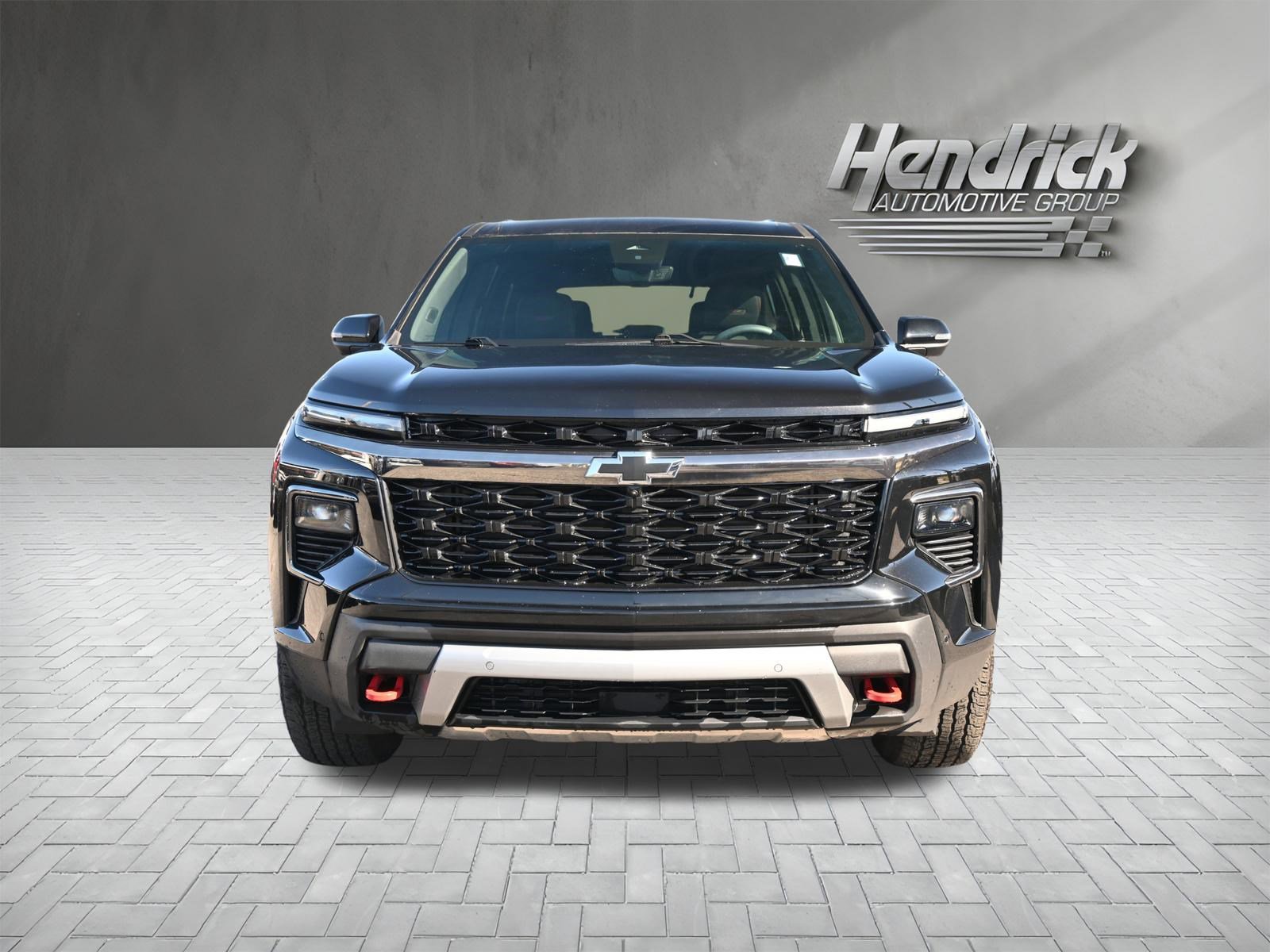 Used 2024 Chevrolet Traverse Z71 w/ Enhanced Driving Package AWD/4WD image 3