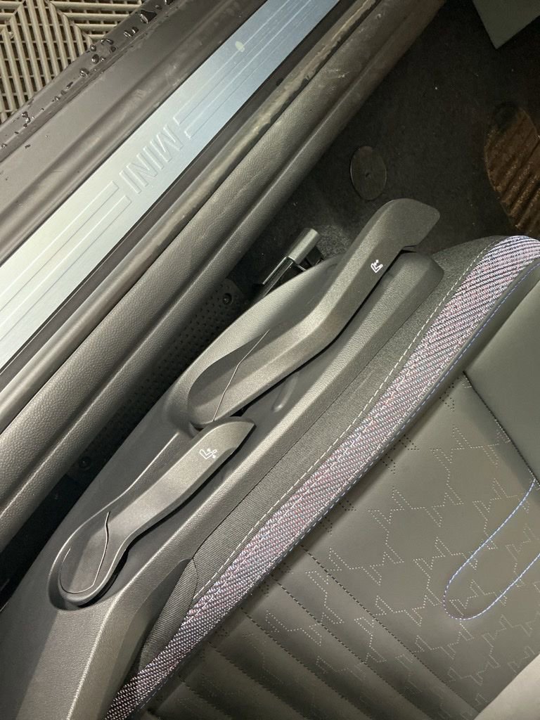 New 2026 MINI Cooper S image 19