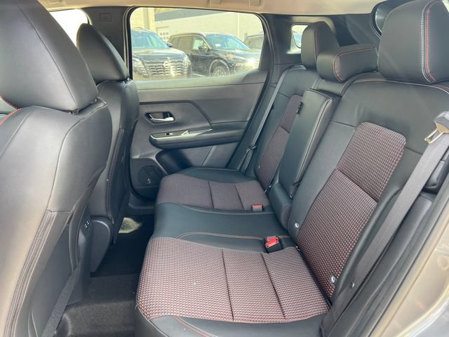 New 2026 Nissan Kicks SR w/ Cold Weather Package AWD/4WD image 5