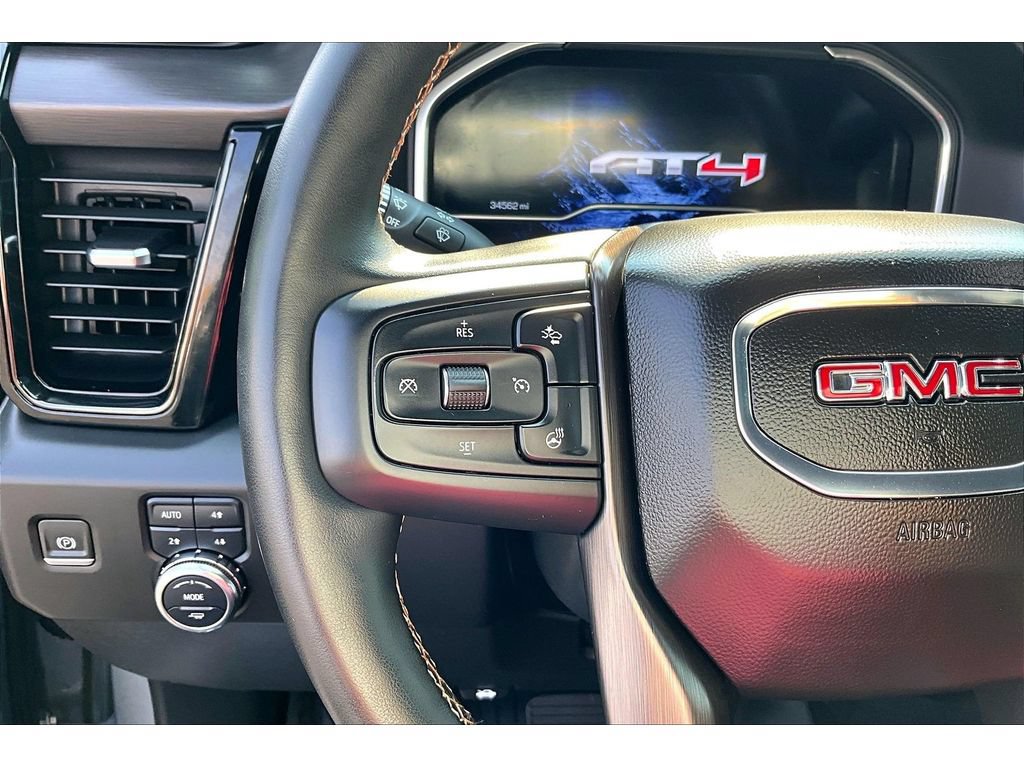 Used 2024 GMC Sierra 3500 AT4 w/ AT4 Premium Plus Package AWD/4WD image 12