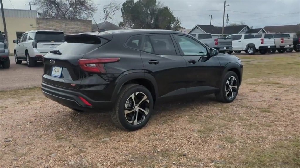New 2026 Chevrolet Trax RS image 8