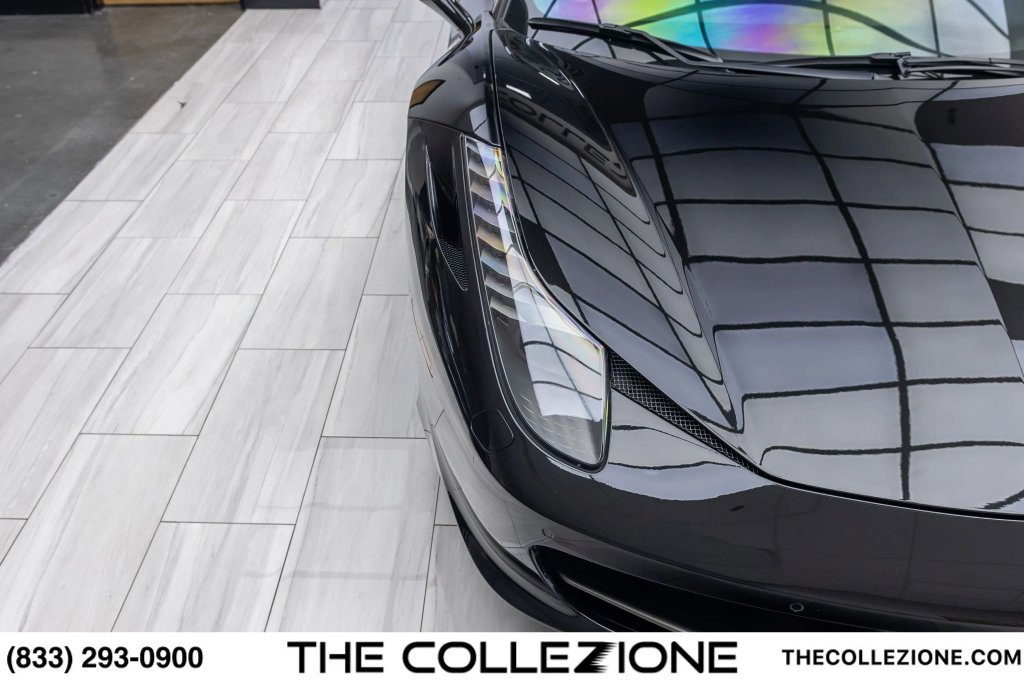 Used 2014 Ferrari 458 Italia Coupe RWD image 4