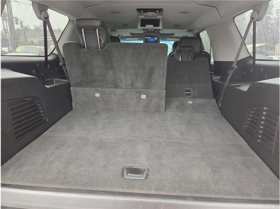 Used 2015 Cadillac Escalade ESV Premium image 23