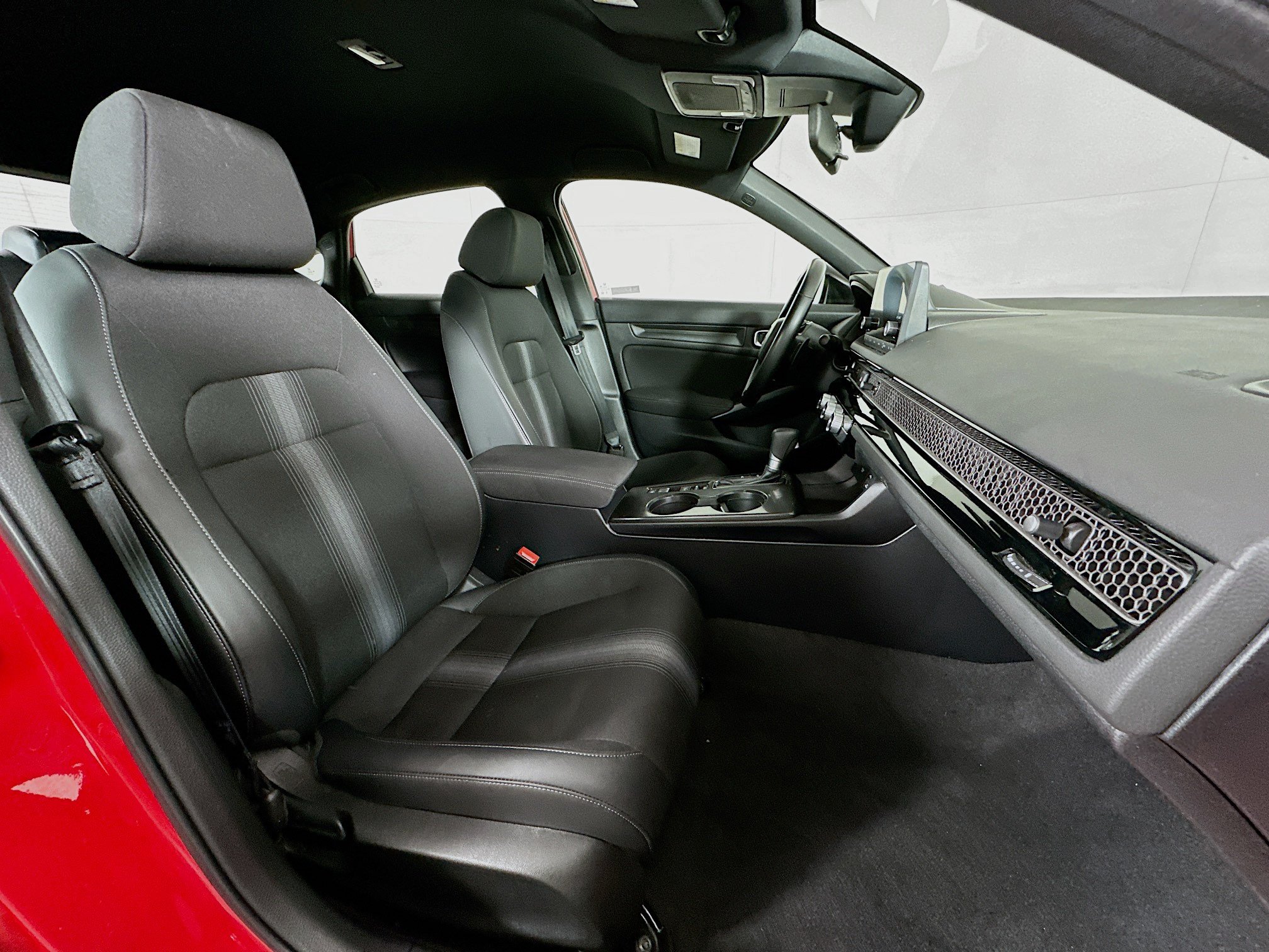 Used 2024 Honda Civic Sport image 28
