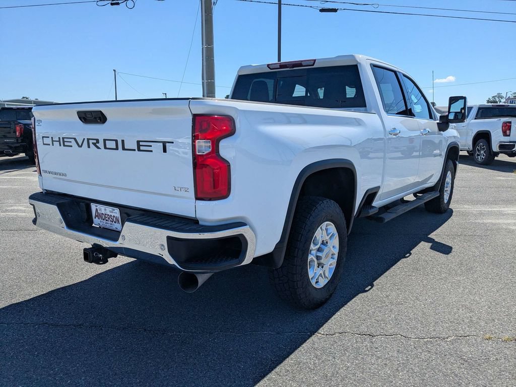Used 2024 Chevrolet Silverado 2500 LTZ w/ LTZ Plus Package AWD/4WD image 4