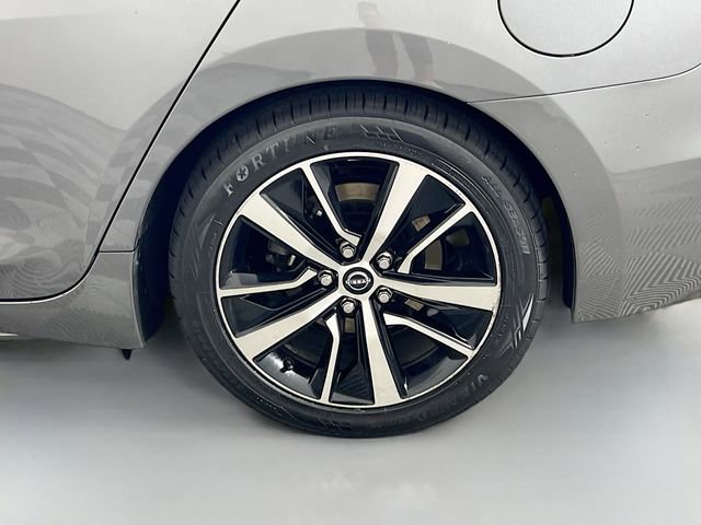 Used 2023 Nissan Maxima SV w/ Floor Mat Group image 35