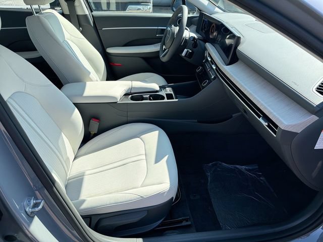 New 2026 Hyundai Sonata Blue FWD image 26